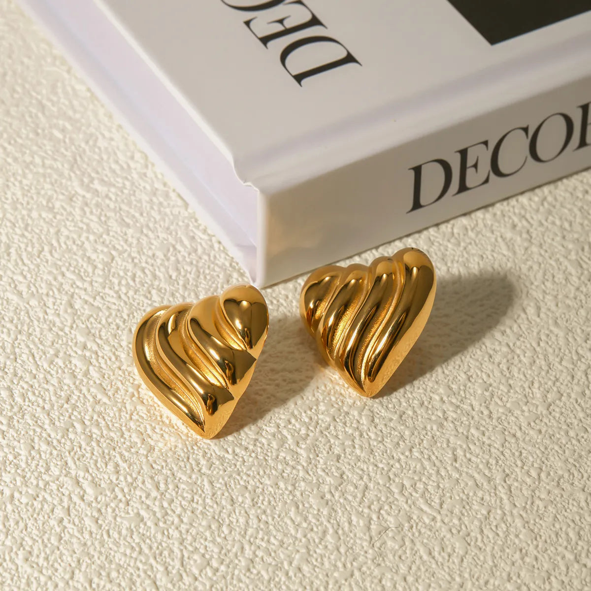 *Stringed Hearts Earrings Gold Plated Steel-EA533