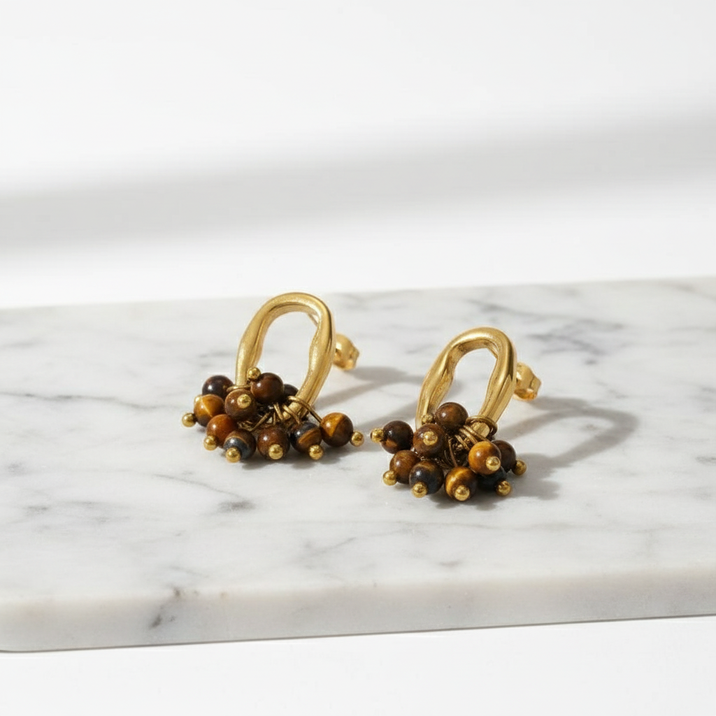 Σκουλαρίκια επιχρυσωμένο ατσάλι με καφέ χαντρόυλες-EA046