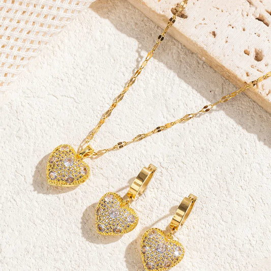 Set di collana in acciaio e orecchini rumorosi con strass-set005