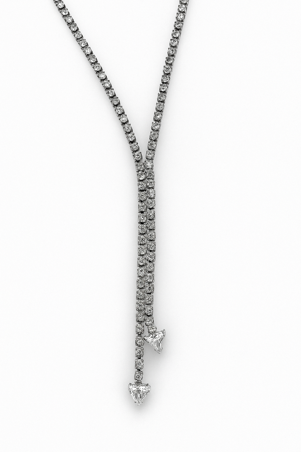 Necklace with rhinestones - w379