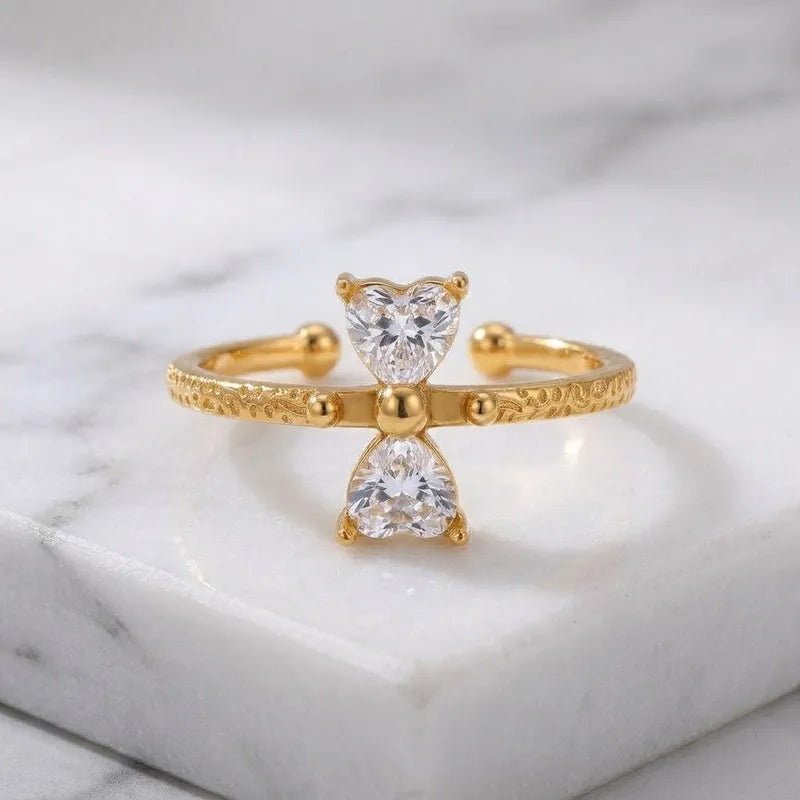 Goldring aus Stahl mit ovalem Zirkon – R152