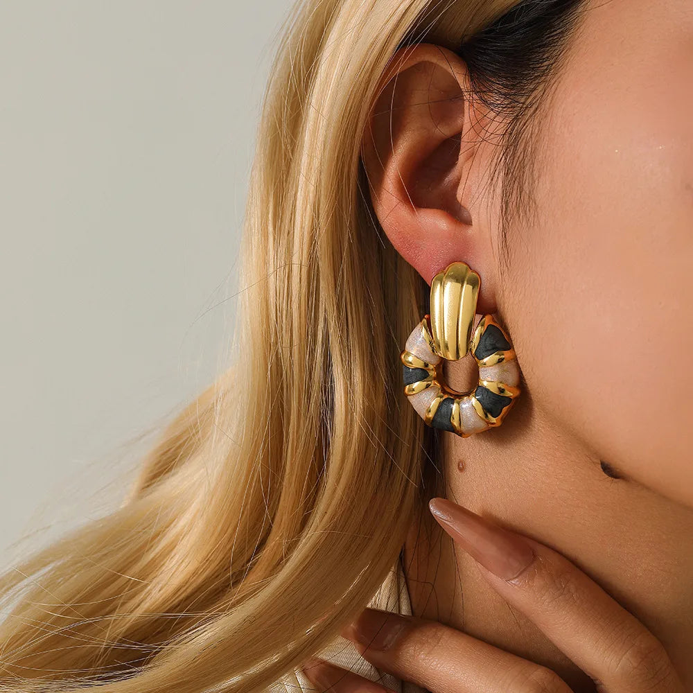 Σκουλαρίκια χρυσό ατσάλι μαύρο άσπρο-EA101