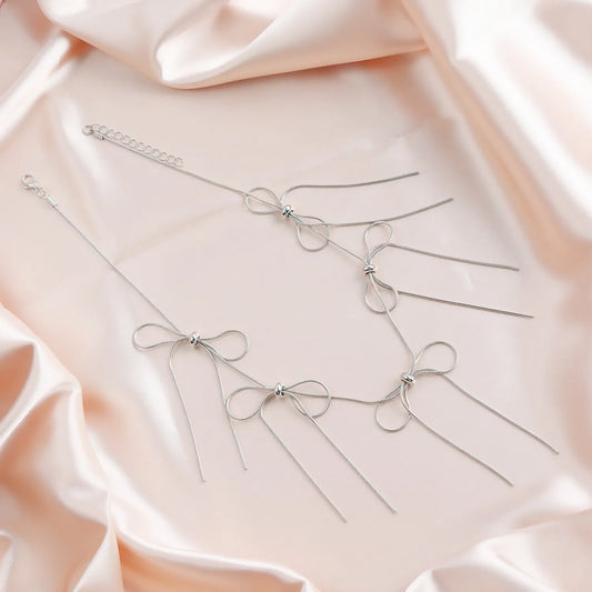 *Colier cu fundițe argintii - w461