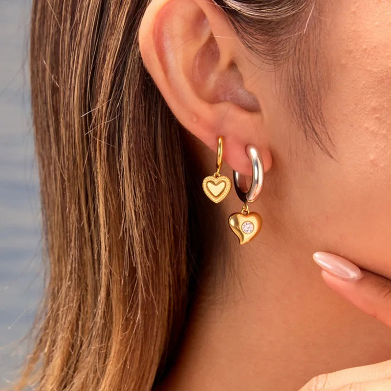 * Cercei cu inimă din oțel placat cu aur-EA293