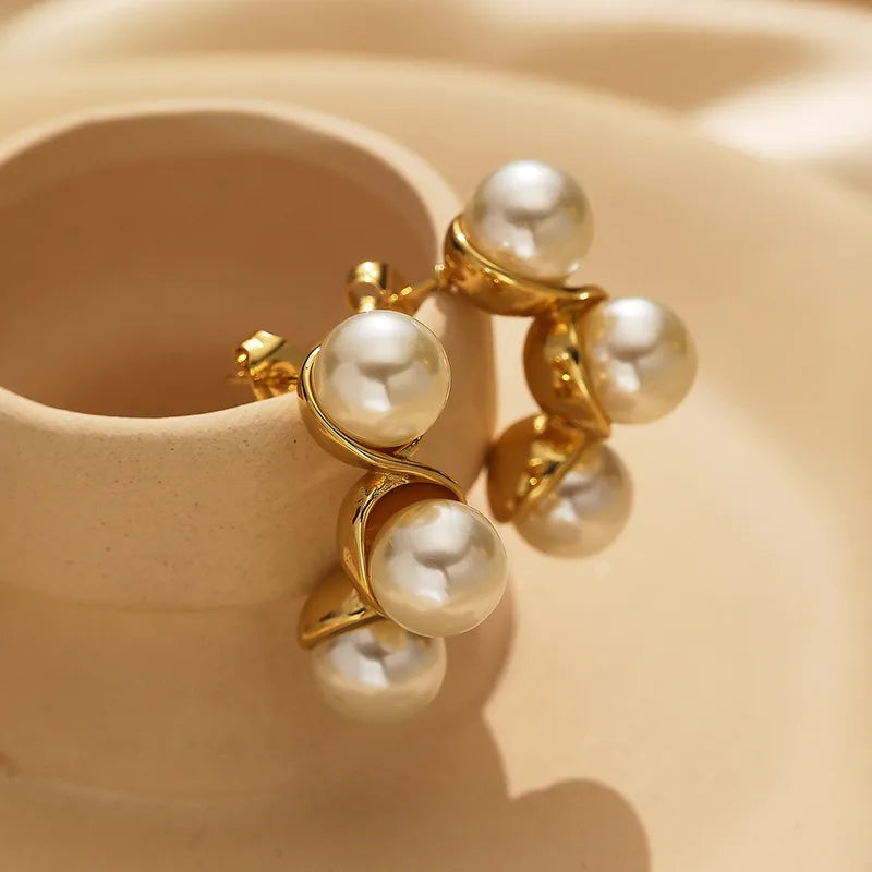 *Σκουλαρίκια χρυσό ατσάλι με τρεις πέρλες-EA518