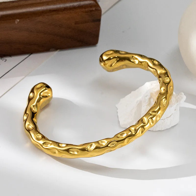 Βραχιόλι επιχρυσωμένο ατσάλι σφυρηλατημένο - BR299