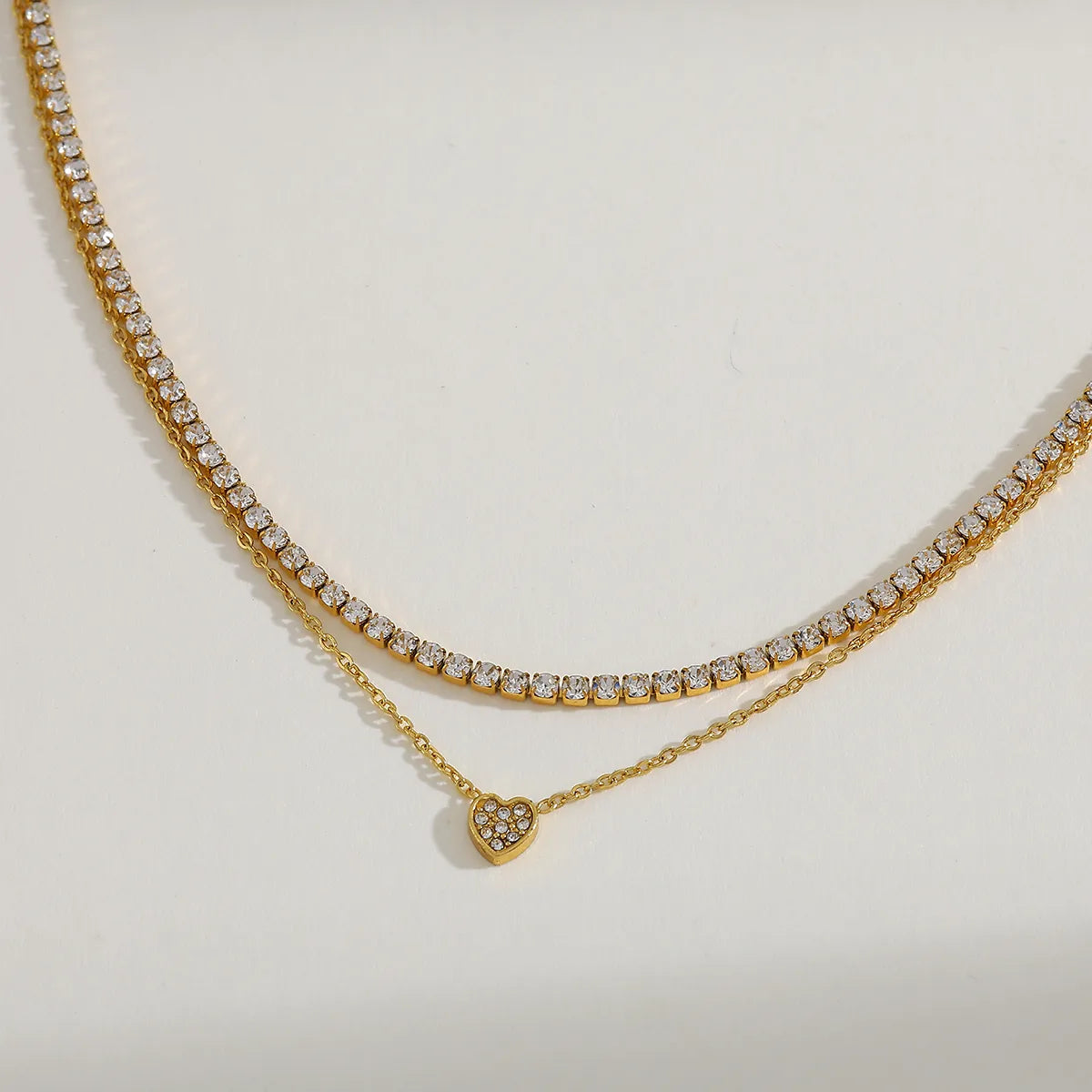 Κολιέ επιχρυσωμένο ατσάλι με καρδιά και zircon-NE454