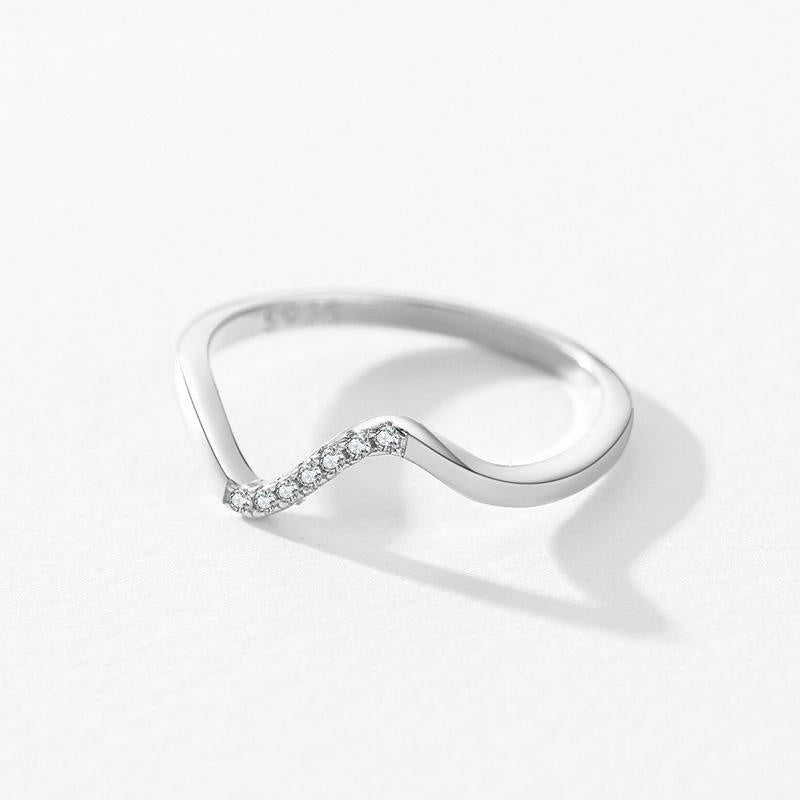 Steel ring with zig zag rhinestones-R051