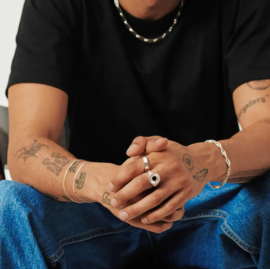 Anneau en acier mariage argent épais avec ligne-R243