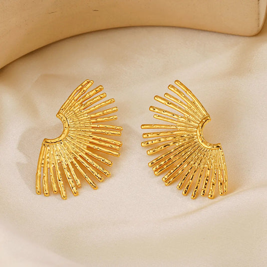 Brincos de latão e ouro - w104