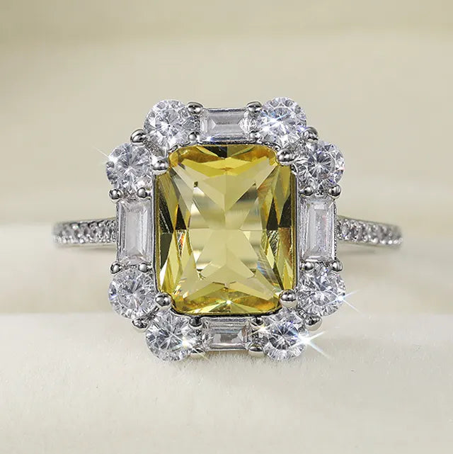 Brass ring with yellow zircon - w268