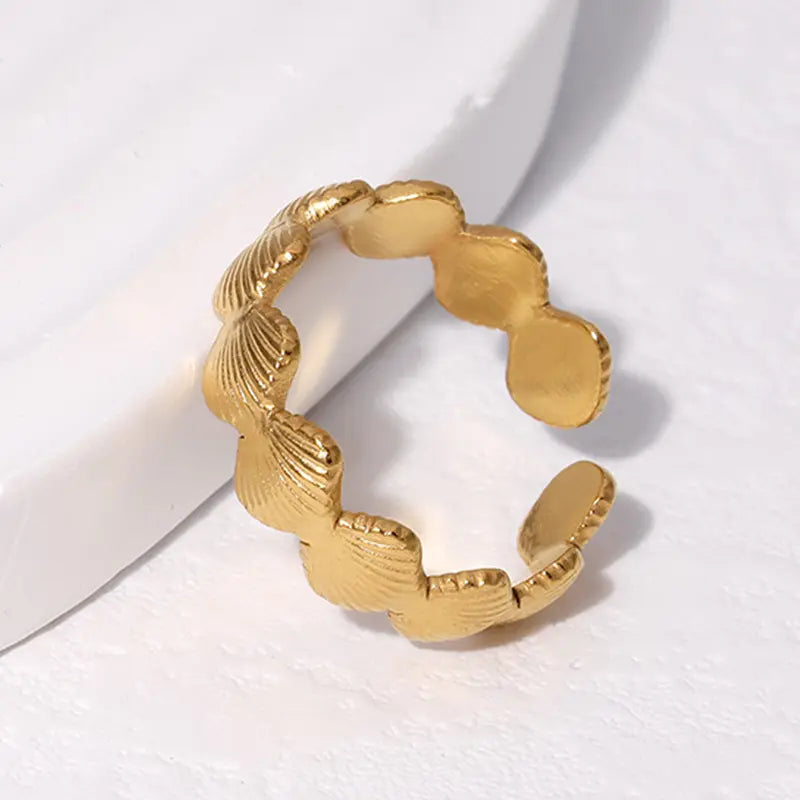 Steel rings with shells - R125