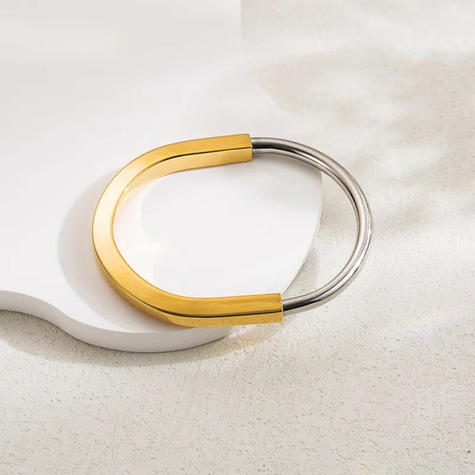 Pulseira de punho de prata dourada em formato oval- w008