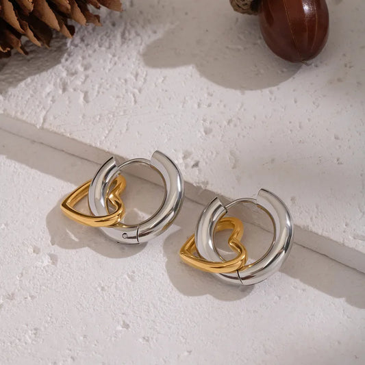 Σκουλαρίκια ατσάλι κρικάκια με χρυσή καρδιά-EA127