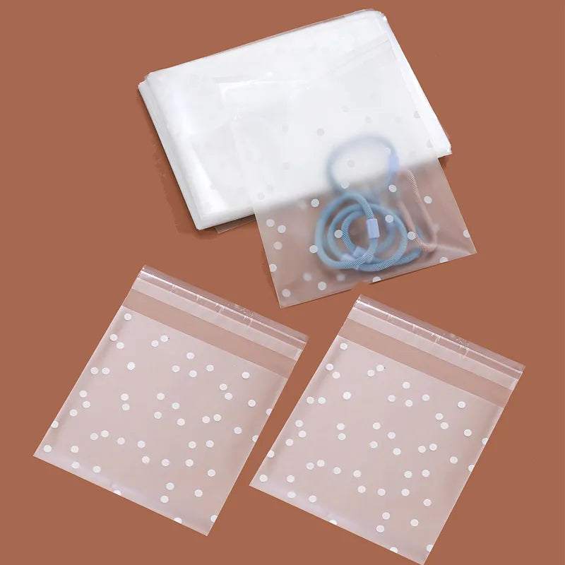 Sachets transparents à pois 50pcs - P097