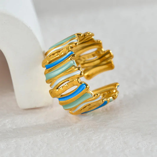 Ring Gold Plum with blue shades