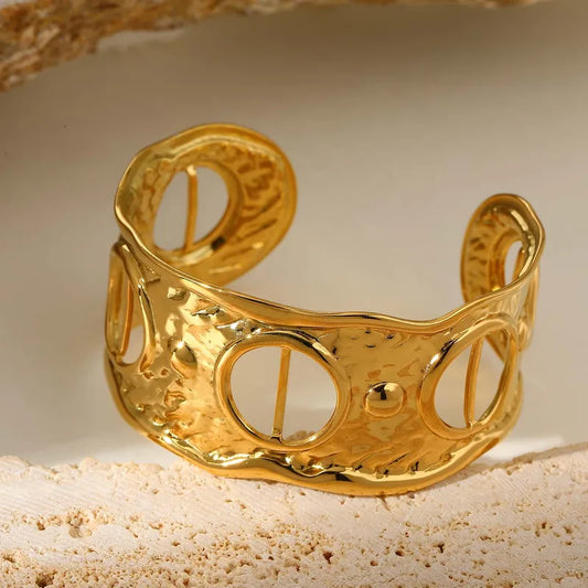 Βραχιόλι επιχρυσωμένο ατσάλι φαρδύ με τρύπες -BR030