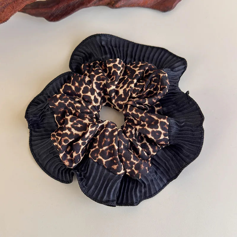 Λαστιχάκι scrunchie λεοπάρ - HA021