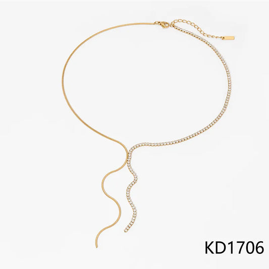 Colier din oțel placat cu aur zirconiu-NE155