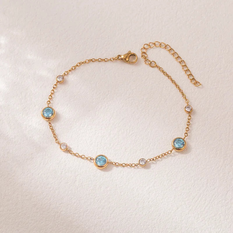 Steel bracelet with white flowers - BR255