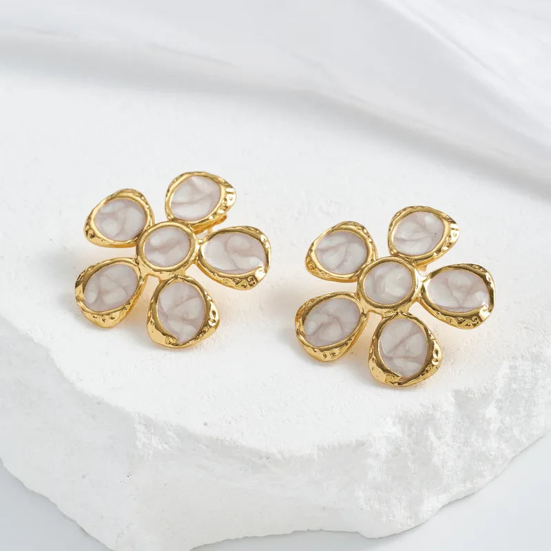 Cercei cu flori din oțel w537