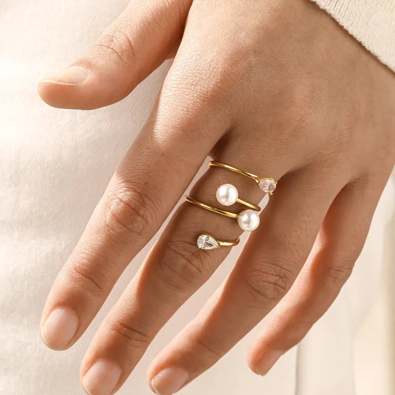 Δαχτυλίδι επιχρυσωμένο ατσάλι με πέρλα και zircon - R142