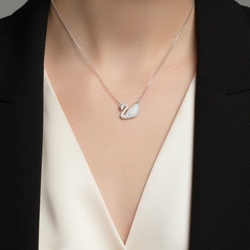 Colier din otel cu lebada si zircon-NE369