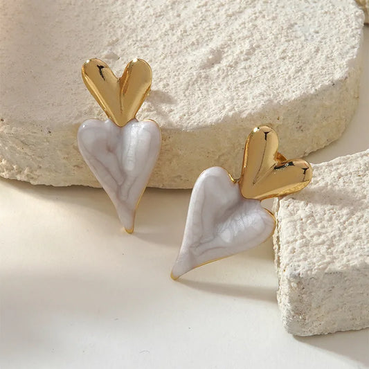 Σκουλαρίκια επιχρυσωμένο ατσάλι καρδιά με λευκό-EA675