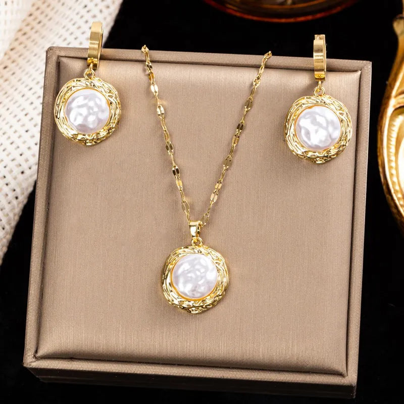 Collier en acier et boucles d'oreilles en or avec perle - set066