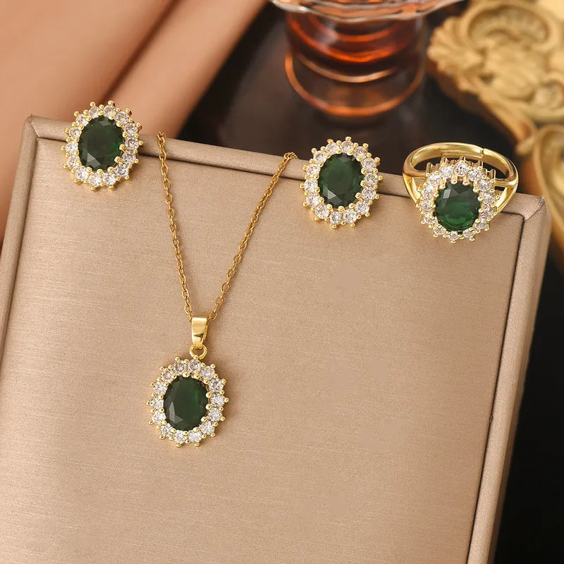 Set with necklaces, earrings and steel rings and green zircon - SET011