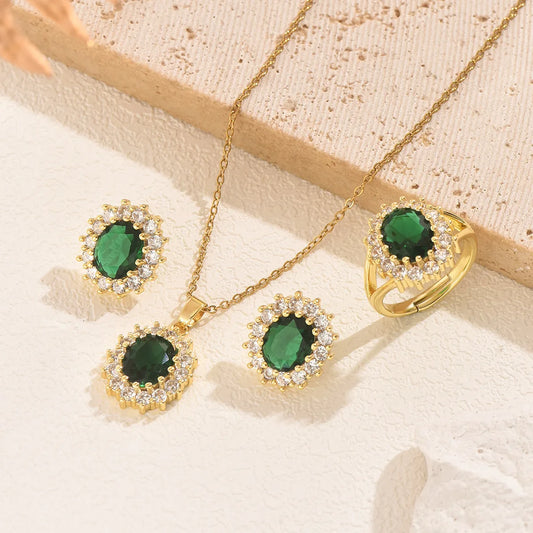 Impostare con collane, orecchini e anelli in acciaio e zircone verde - Set011