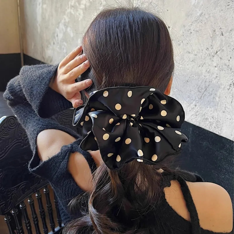 Λαστιχάκι scrunchie μαύρο πουά - HA073