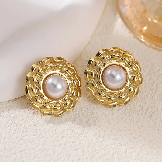 Σκουλαρίκια επιχρυσωμένο ατσάλι λουλούδι με πέρλα - EA690