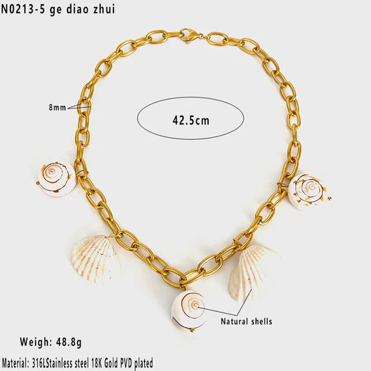 Κολιέ επιχρυσωμένο ατσάλι με κοχύλια- NE695