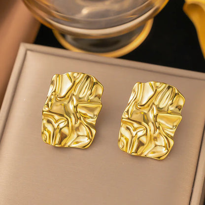 Earrings gold steel square crumpled-ea179