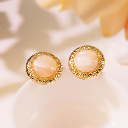 Cercei rotunzi din oțel placat cu aur crem cu cadru auriu-EA477