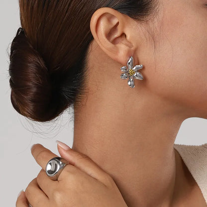 Earrings Gold Plated Flowers Silver and Gold-EA360