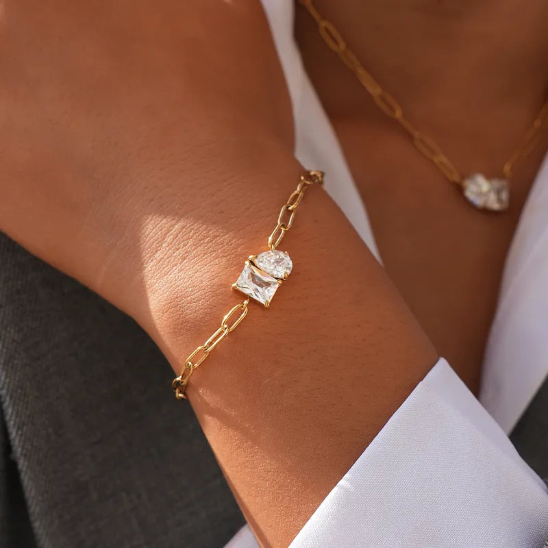 Βραχιόλι επιχρυσωμένο ατσάλι με δύο zircon -  BR479