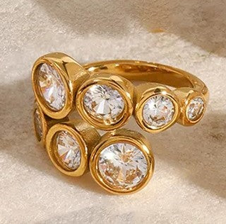 Δαχτυλίδι επιχρυσωμένο ατσάλι με στρόγγυλα zircon-R016