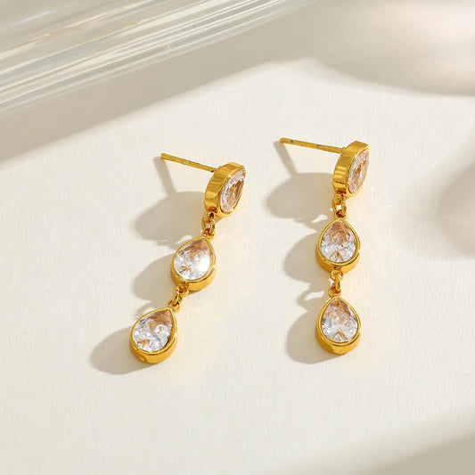 Cercei din oțel placat cu aur cu zirconi albi-EA301