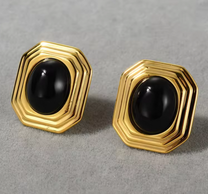 Orecchini in acciaio dorato con pietre di agata nera-EA006
