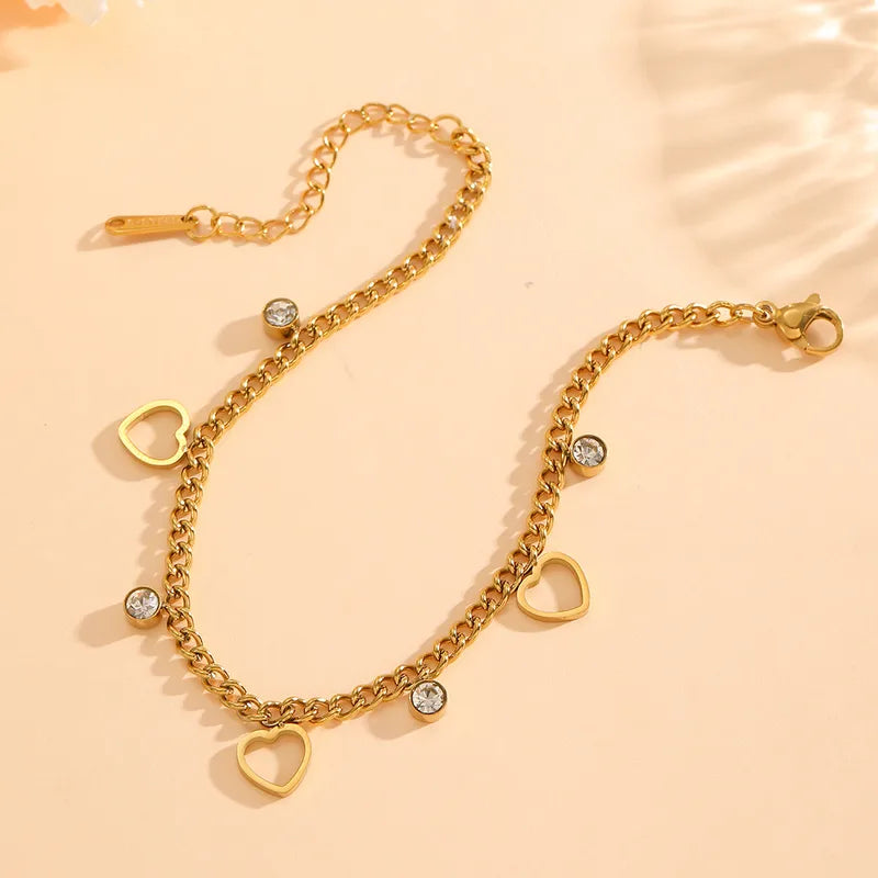 Bratara din otel placat cu aur cu inimioare si cristale-BR219