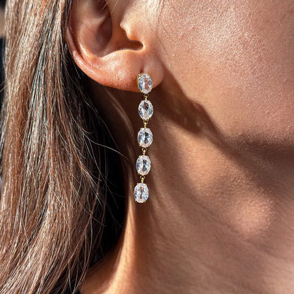 Cercei lungi din oțel placat cu aur cu zircon-EA486