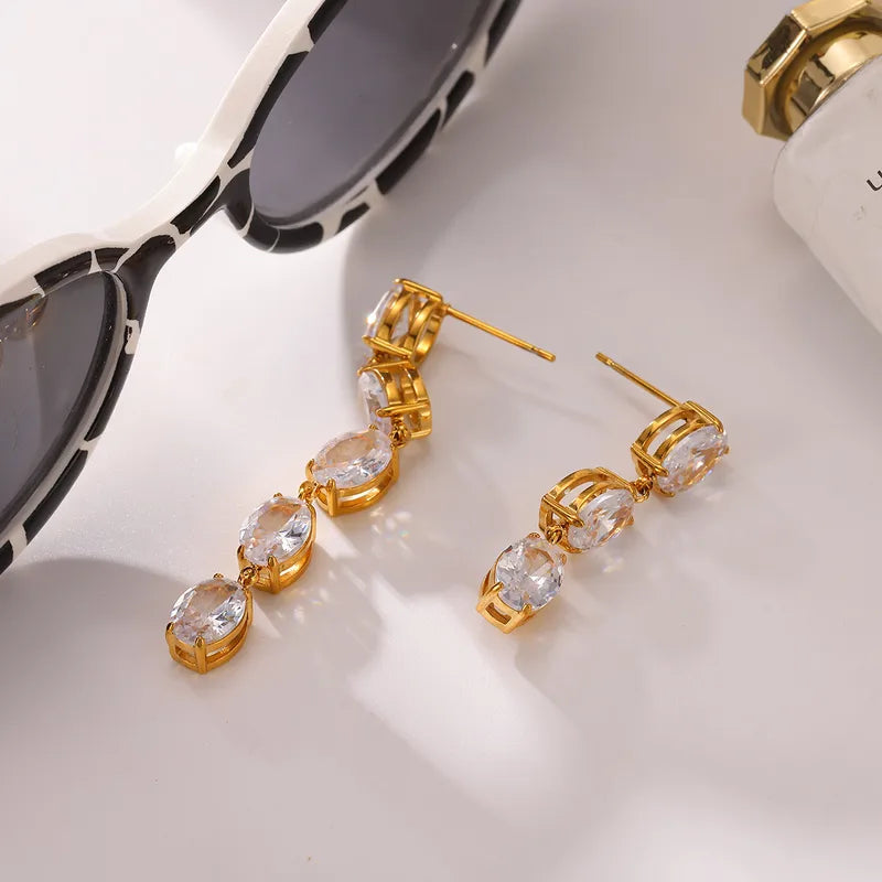 Cercei lungi din oțel placat cu aur cu zircon-EA486