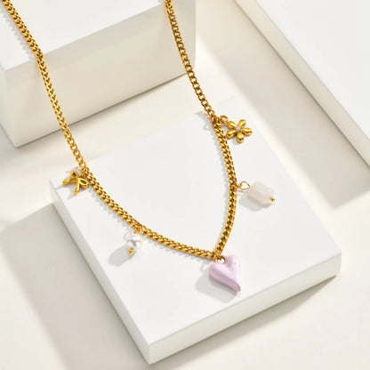 Κολιέ με ροζ καρδιά και charms - NE685