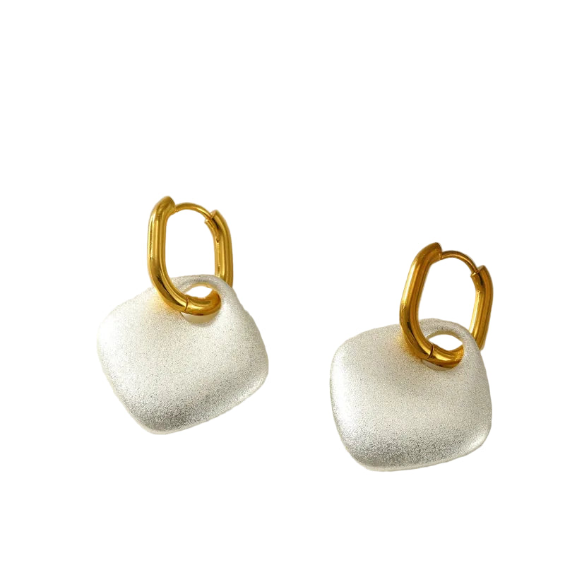 Σκουλαρίκια επιχρυσωμένο ατσαλι λευκό πέταλο-EA240