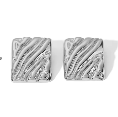 Orecchini quadrati strutturati in acciaio placcato argento-EA457