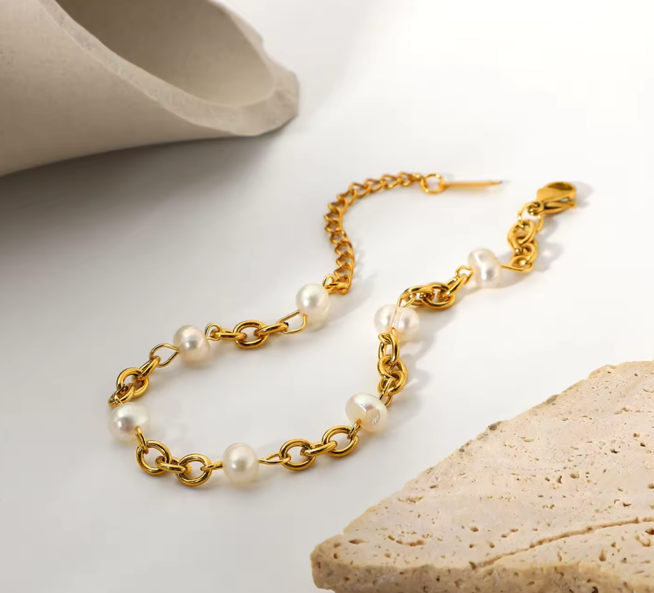 Bracciale a catena in acciaio dorato con perle-BR185