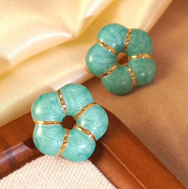 Earrings of the blue flower-ea027