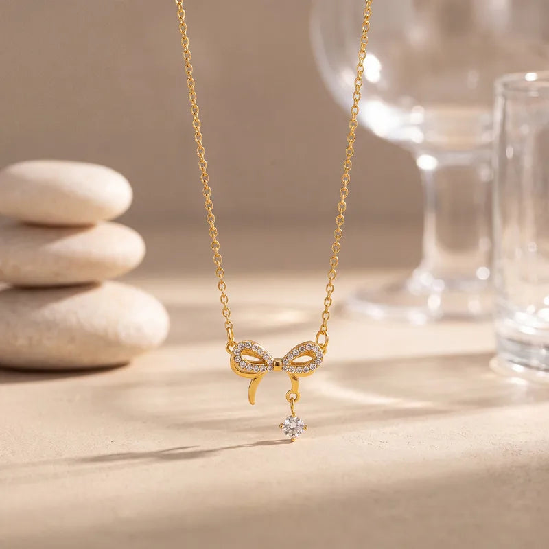 Collar de acero con corazón de resina sintética - NE596